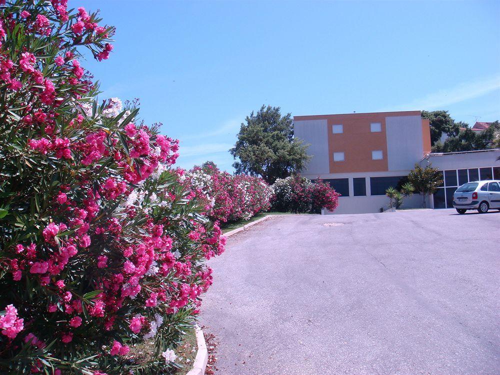 Residencia Santa Marta Tomar Bagian luar foto