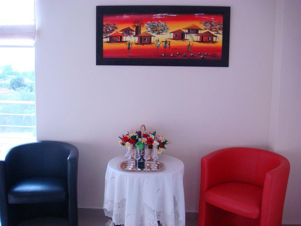 Residencia Santa Marta Tomar Bagian luar foto