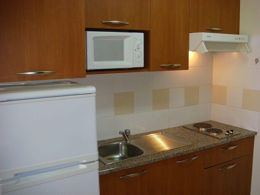 Residencia Santa Marta Tomar Bagian luar foto
